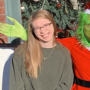 Meet your Posher, Katrina